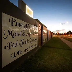 Motel Gardens &